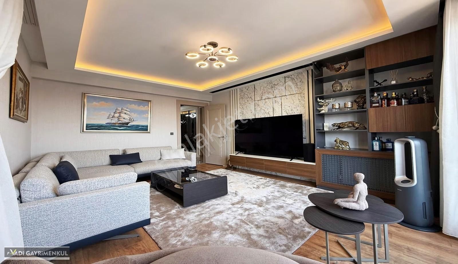 Vadi'den Bulvar Yakını Katta Yapılı Lüks 4+1 Site Dairesi - Görsel 16