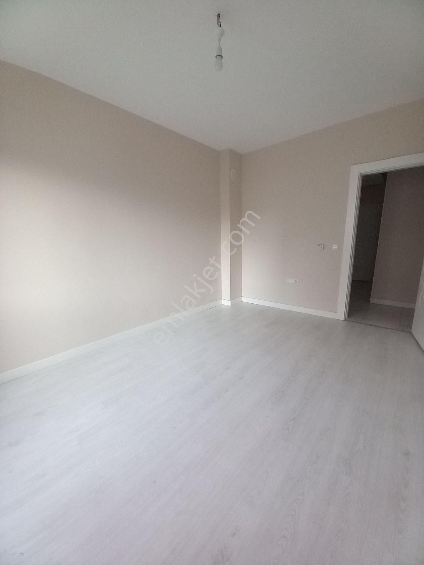 Asil Emlaktan Gazi Mahallesinde Kiralık Sıfır Da - Görsel 11