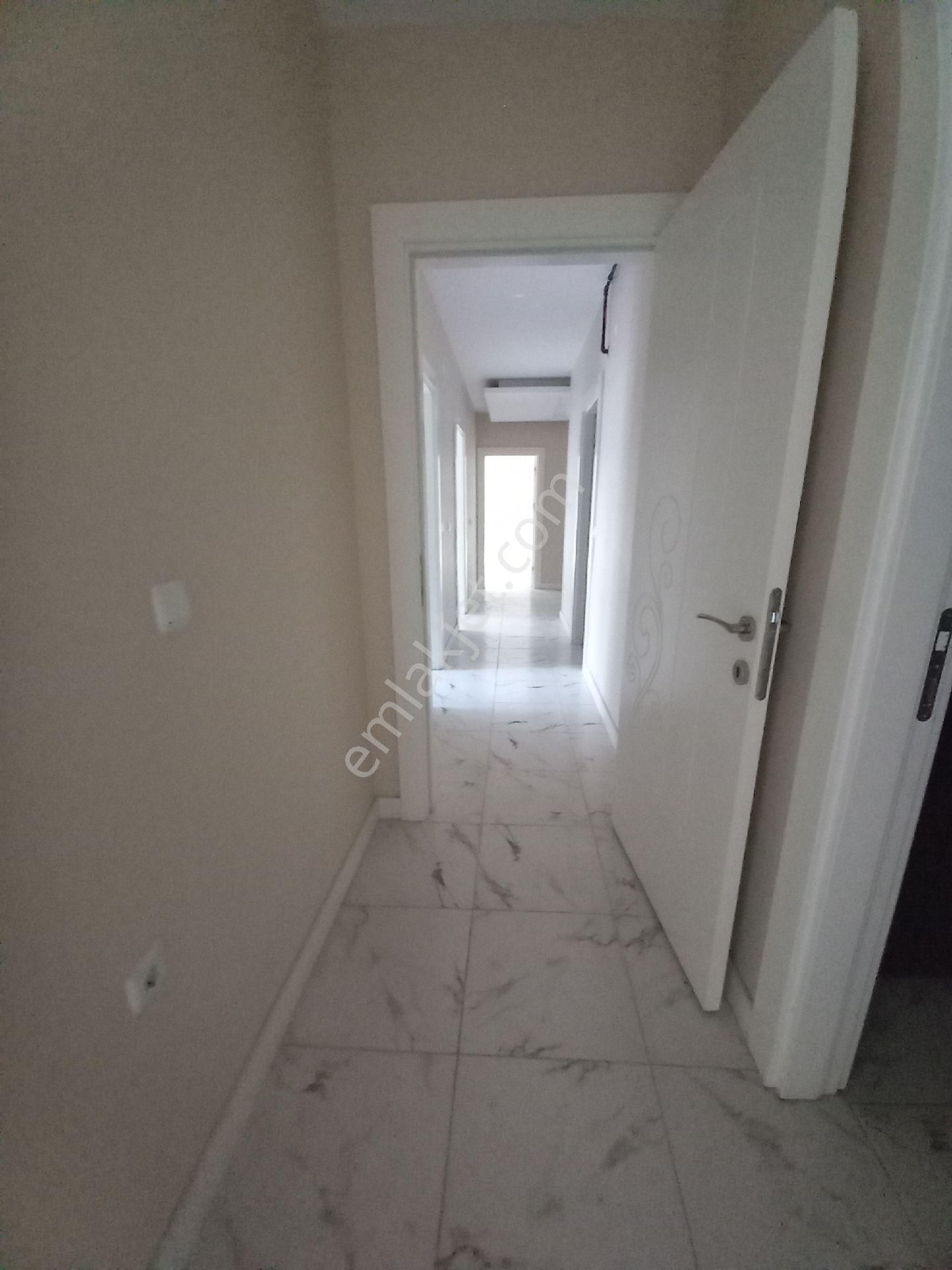 Asil Emlaktan Gazi Mahallesinde Kiralık Sıfır Da - Görsel 14