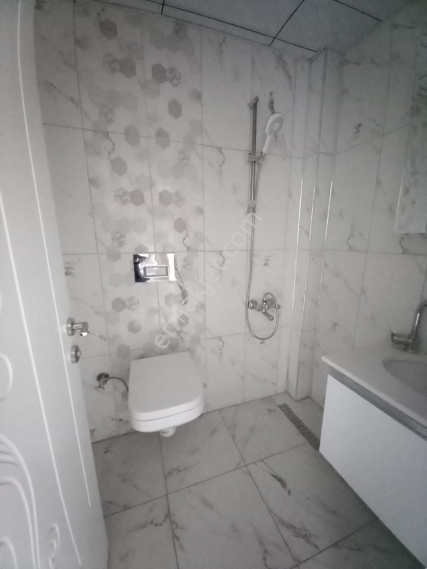 Asil Emlaktan Gazi Mahallesinde Kiralık Sıfır Da - Görsel 19