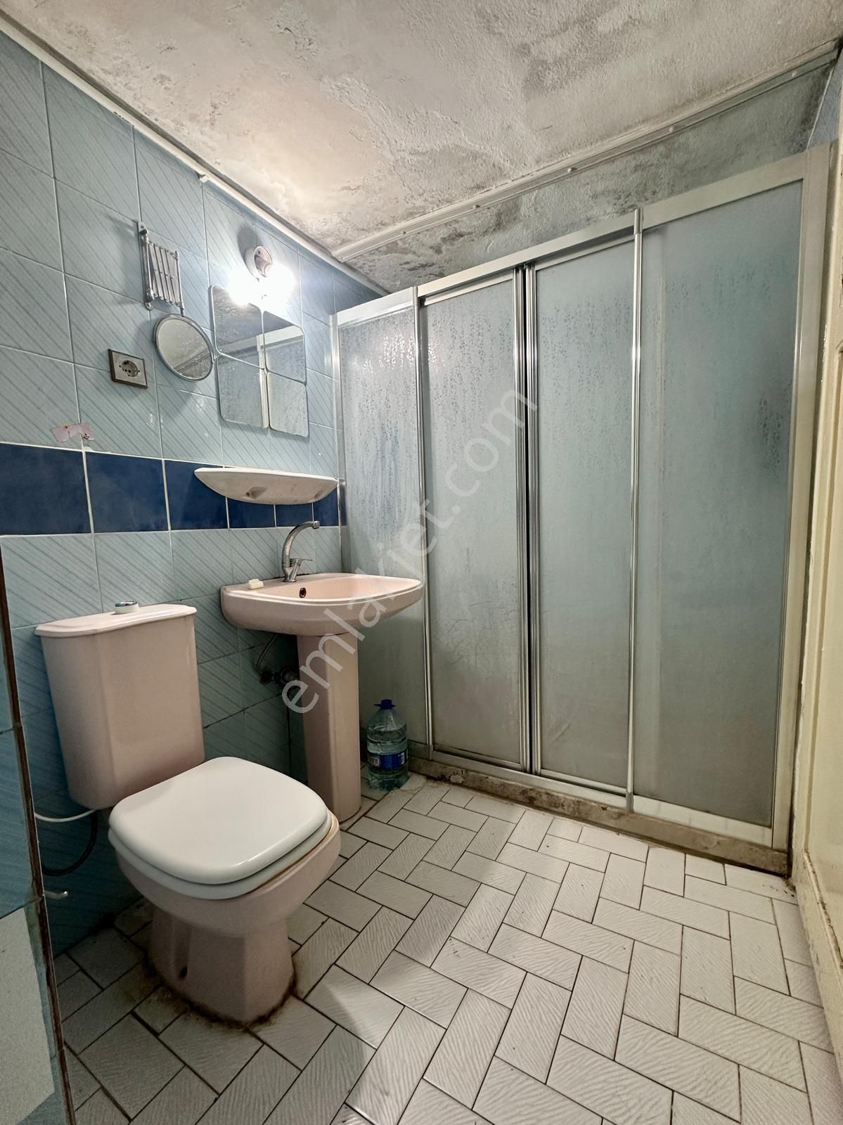 Alsancak Kahramanlarda 1.kat 2+1 90 M2 Asansörlü Boş Satılık Daire - Görsel 16