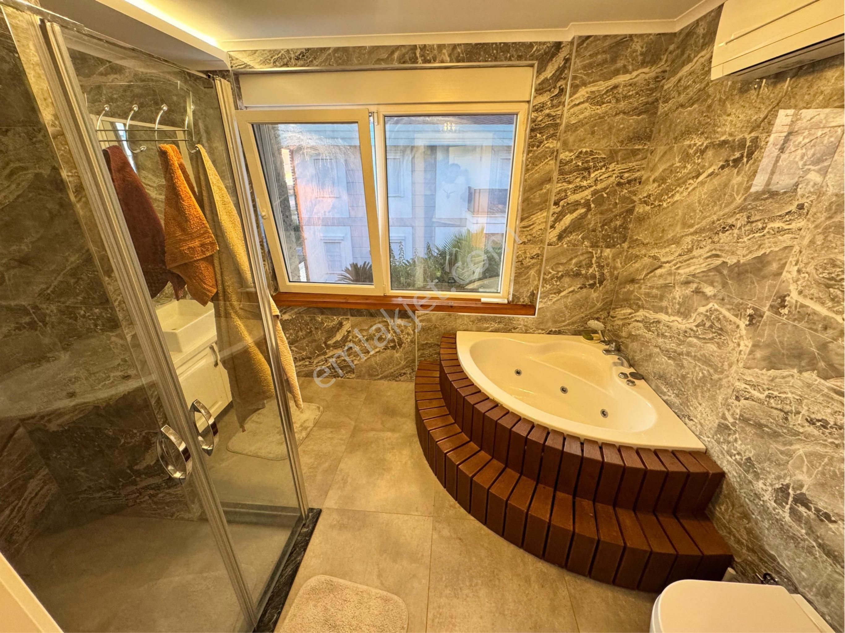 Demirtaş’da Acil Satılık Denize Sıfır Müstakil Villa - Görsel 7