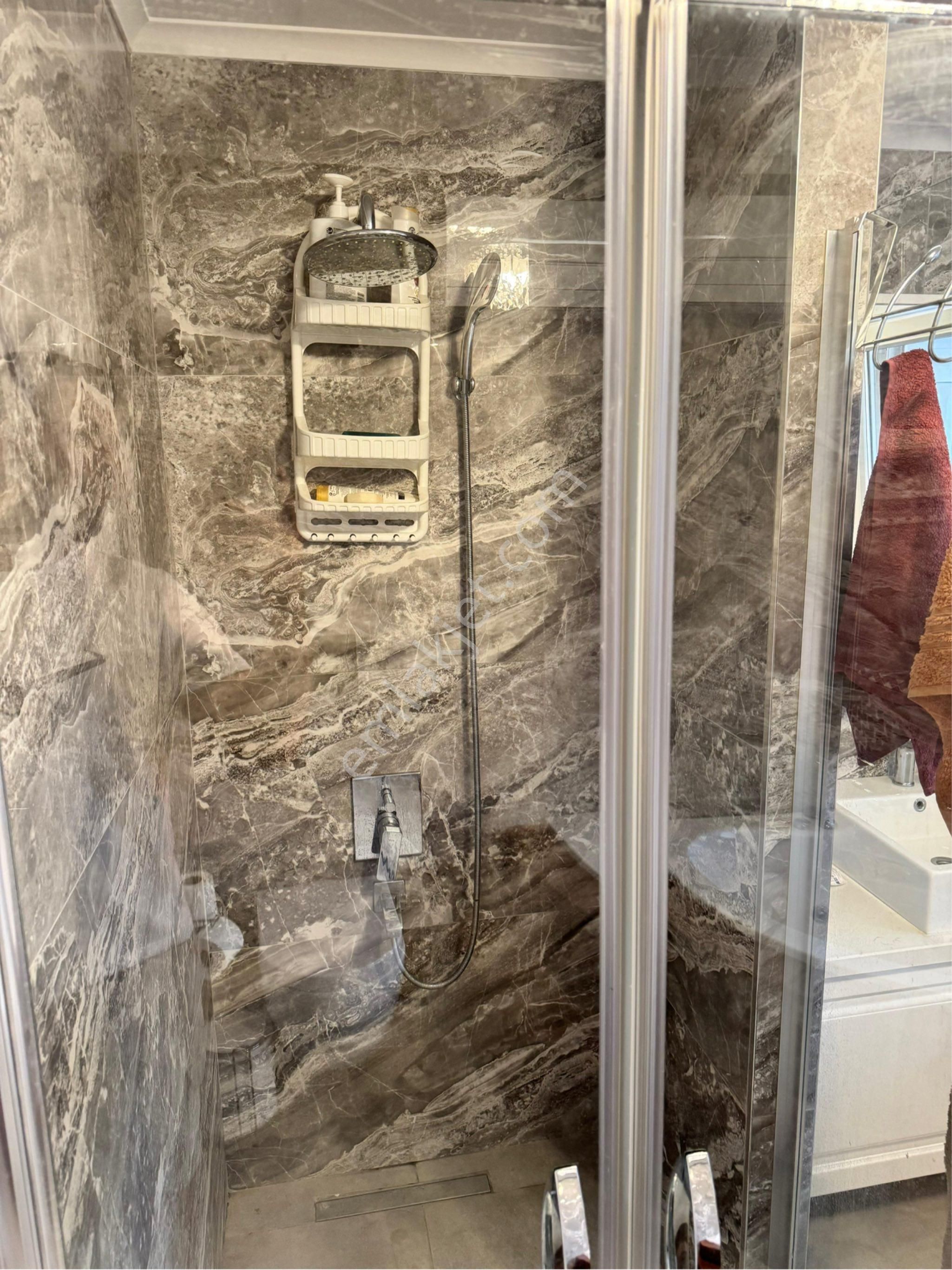 Demirtaş’da Acil Satılık Denize Sıfır Müstakil Villa