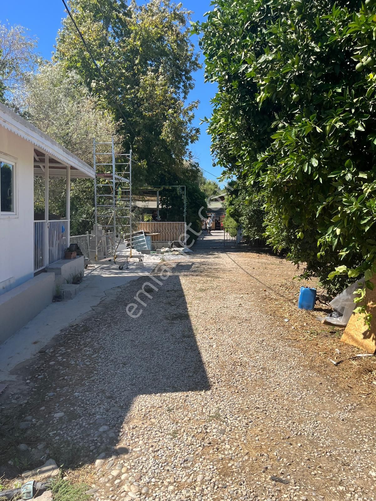 Tümbüller Yapı Gayrimenkul'den – Irmak Kenarında Satılık Yatırımlık Tarla - Görsel 6