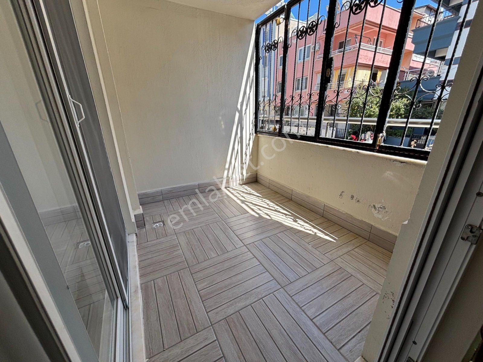 Didimde Altınkum Sahiline Yakın Konumda Satılık Ön Cephe 2+1 Daire - Görsel 18