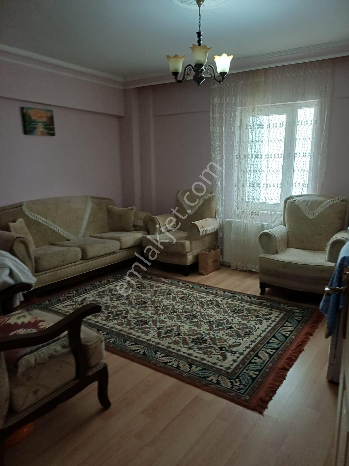 Arkadaş Emlaktan Bahçelievler Şenyurtta 1.kat 3+1 Satılık Daire 2.950.000 Tl - Görsel 9
