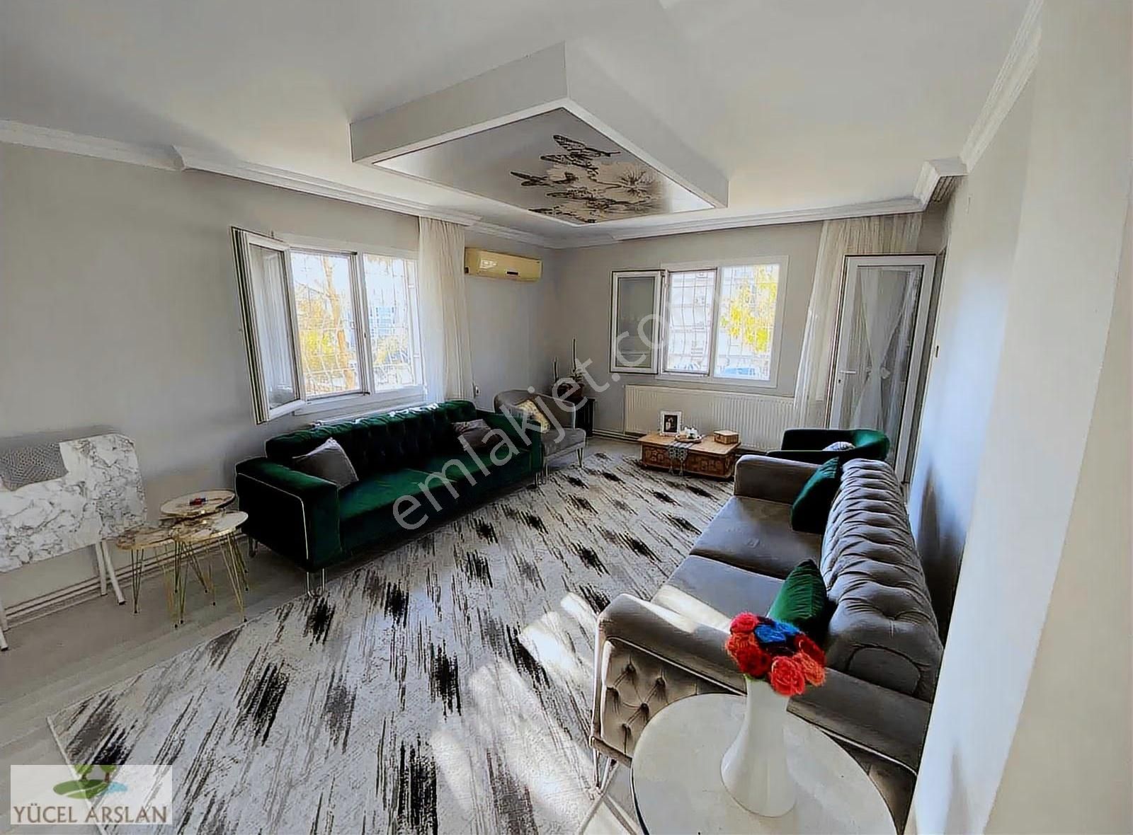 Çiğli Cumhuriyet'te Satılık 3+1 Daire İçi Yapılı - Görsel 12