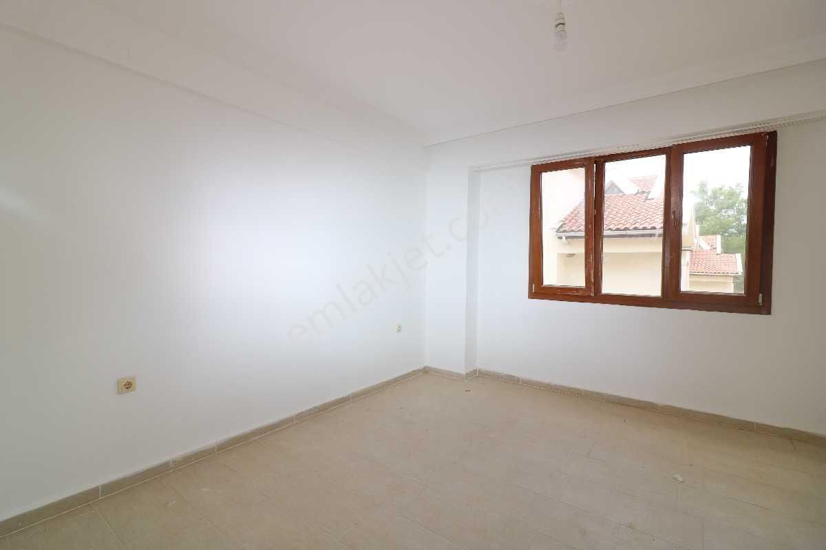 🌲 Akbük Merkezde Çam Ormanları İçinde, Havuzlu Sitede Denize Yakın Villa 🌊 - Görsel 13