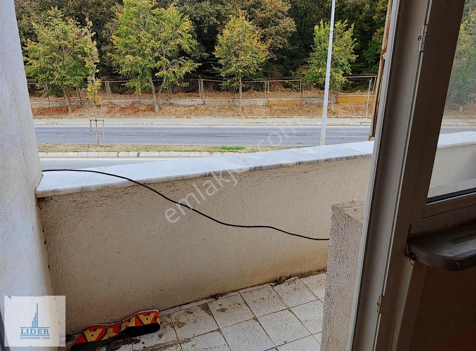 Çekmeköy Alemdağ'da 3+1 Ara Kat Geniş ,ferah Satılık Daire. - Görsel 21