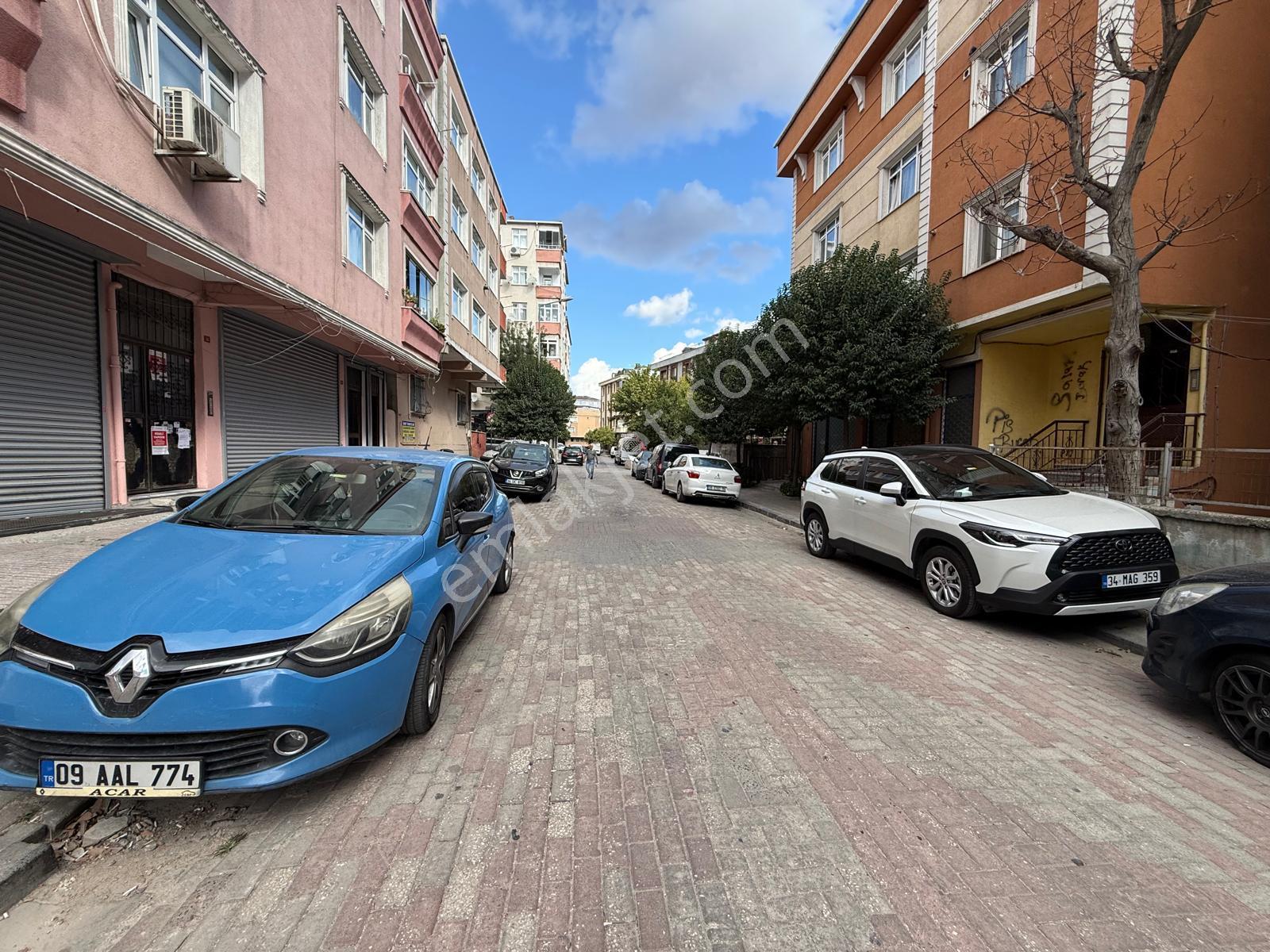 Güngören'de Kensel Masrafı Olmayan 60m2 1+1 Bahçe Katı - Görsel 2
