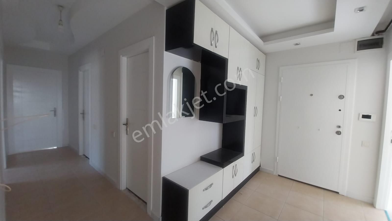 Akdeniz Mh'de Yüzme Havuzlu Sitede Bağımsız Mutfaklı 3+1 Satılık!! - Görsel 17