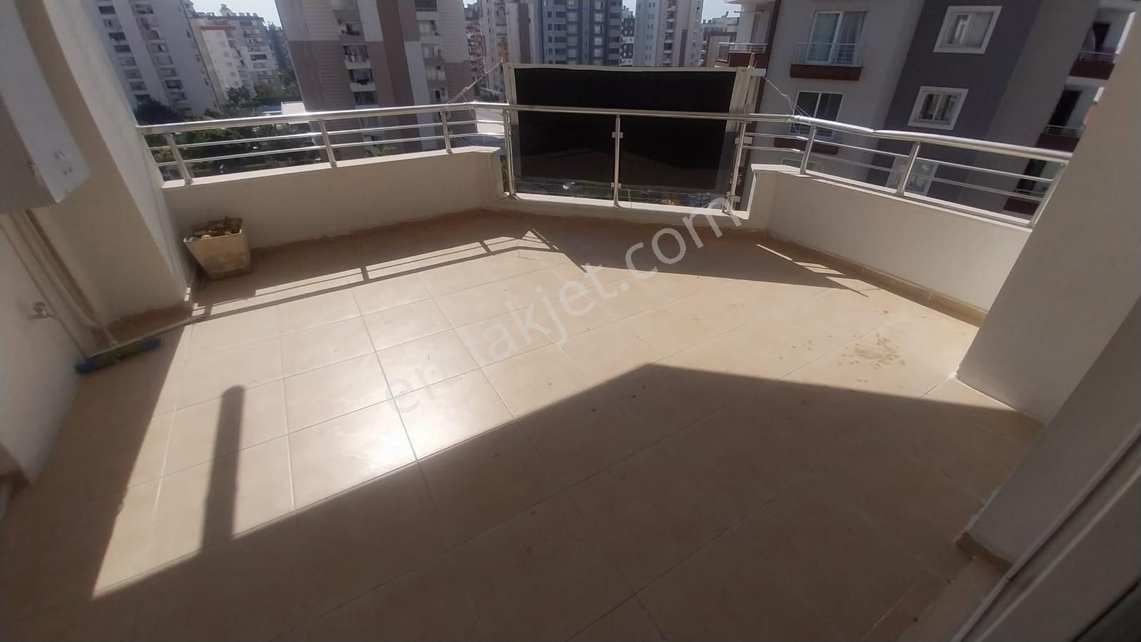 Akdeniz Mh'de Yüzme Havuzlu Sitede Bağımsız Mutfaklı 3+1 Satılık!! - Görsel 19