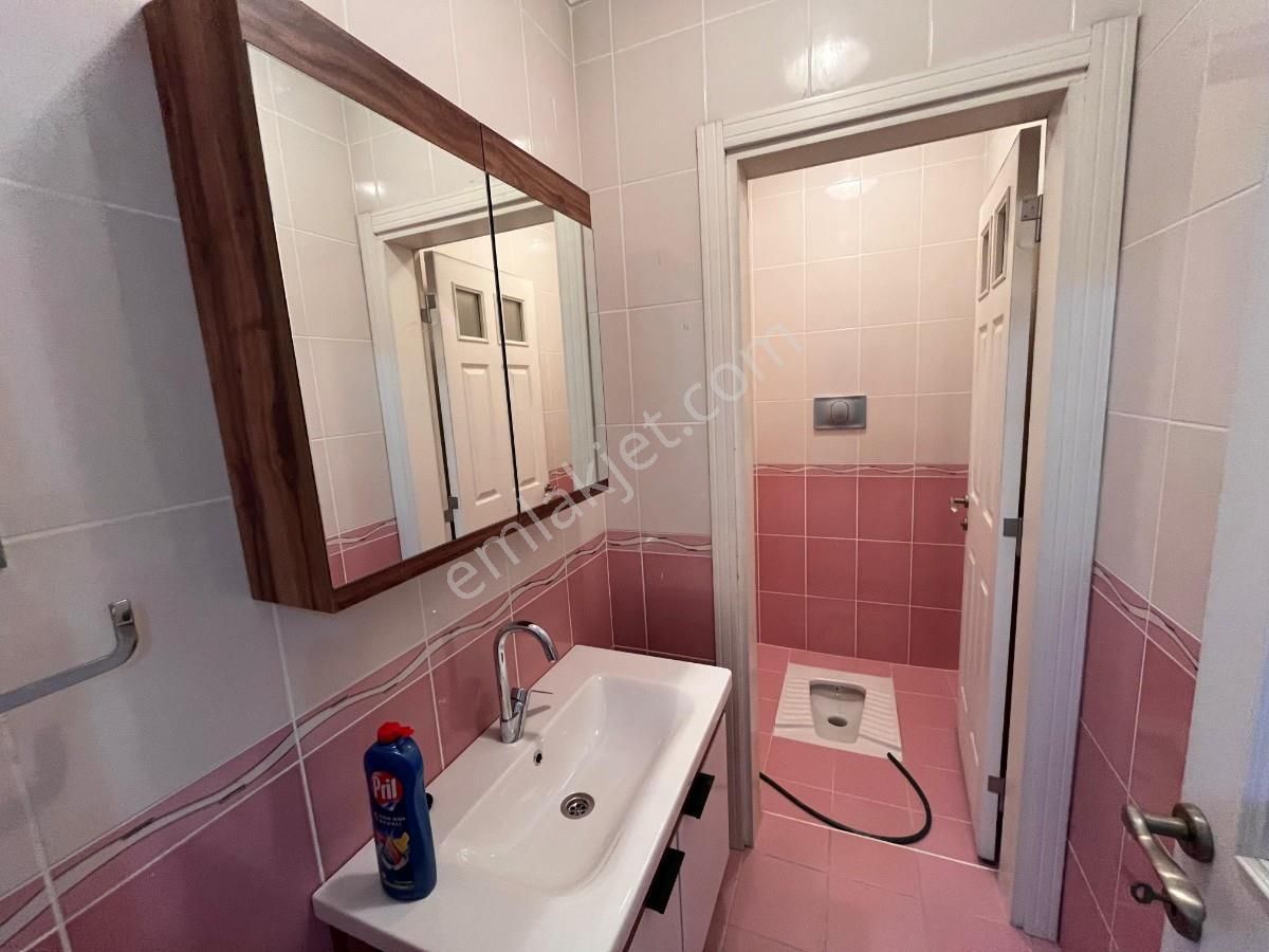 Adapazarı Yağcılar Mahallesinde Geniş Metrekareli Kiralık Daire - Görsel 10