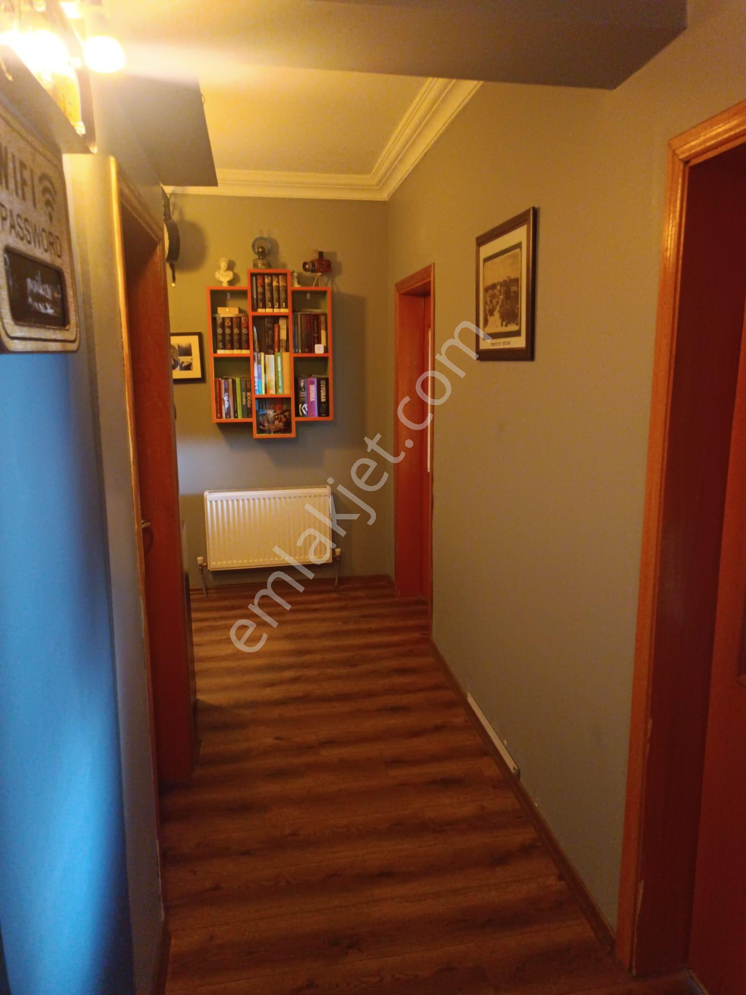 Çarşıda Teb Bankasınn Üstünde Satılık 150 M2 Daire - Görsel 12