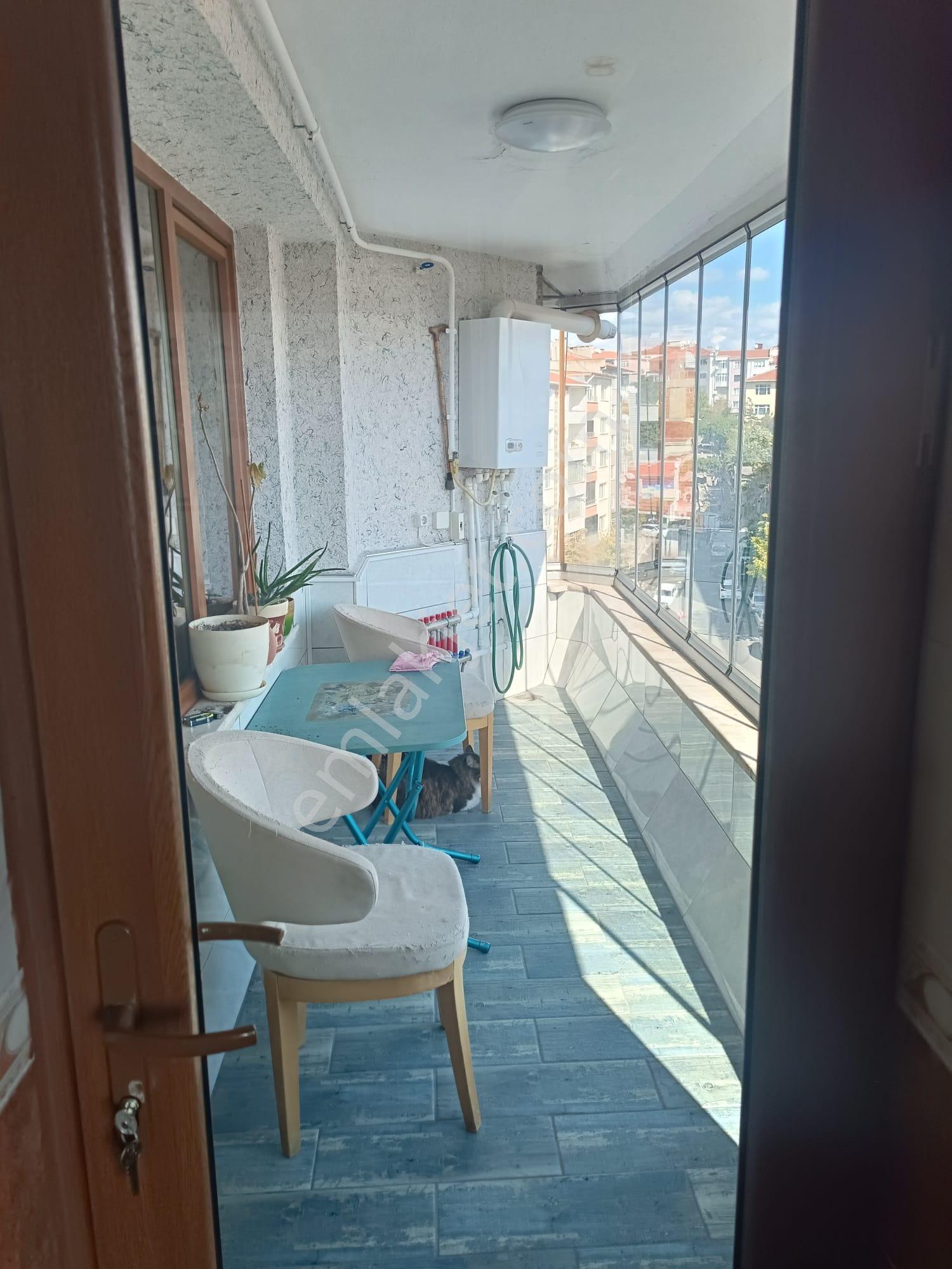 Çarşıda Teb Bankasınn Üstünde Satılık 150 M2 Daire - Görsel 28