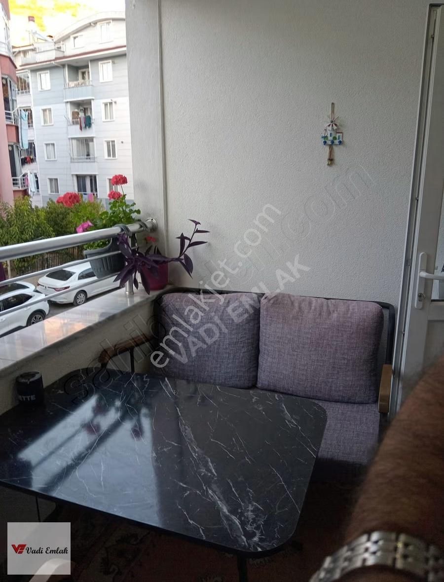 Vadi Emlak'tan Çay'da 3+1 Satılık Büyük Daire Süper Konummmm - Görsel 5