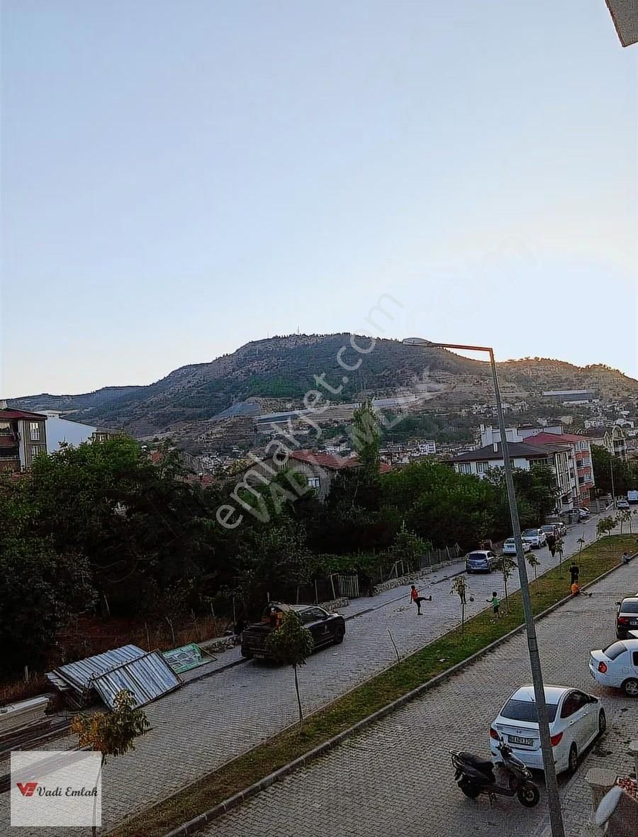 Vadi Emlak'tan Çay'da 3+1 Satılık Büyük Daire Süper Konummmm - Görsel 29