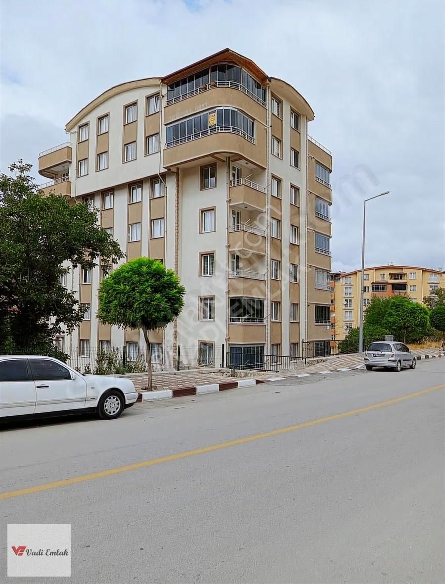 Vadi Emlak'ta Perakende Mahallesinde Satılık Büyük Dubleks Daire - Görsel 33