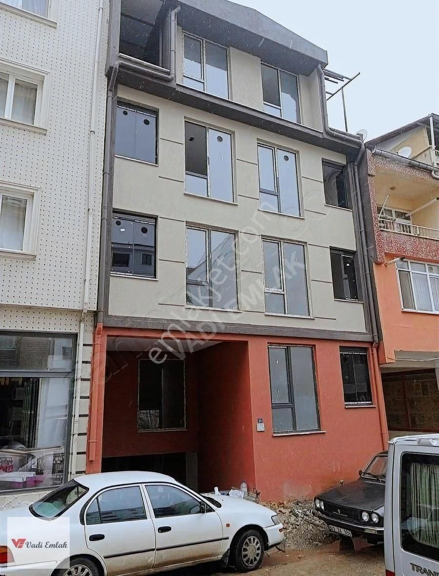 Vadi Emlak'tan Satılık Net 72 M2 Dubleks 1+1 Meydan Da Fırsattt - Görsel 8