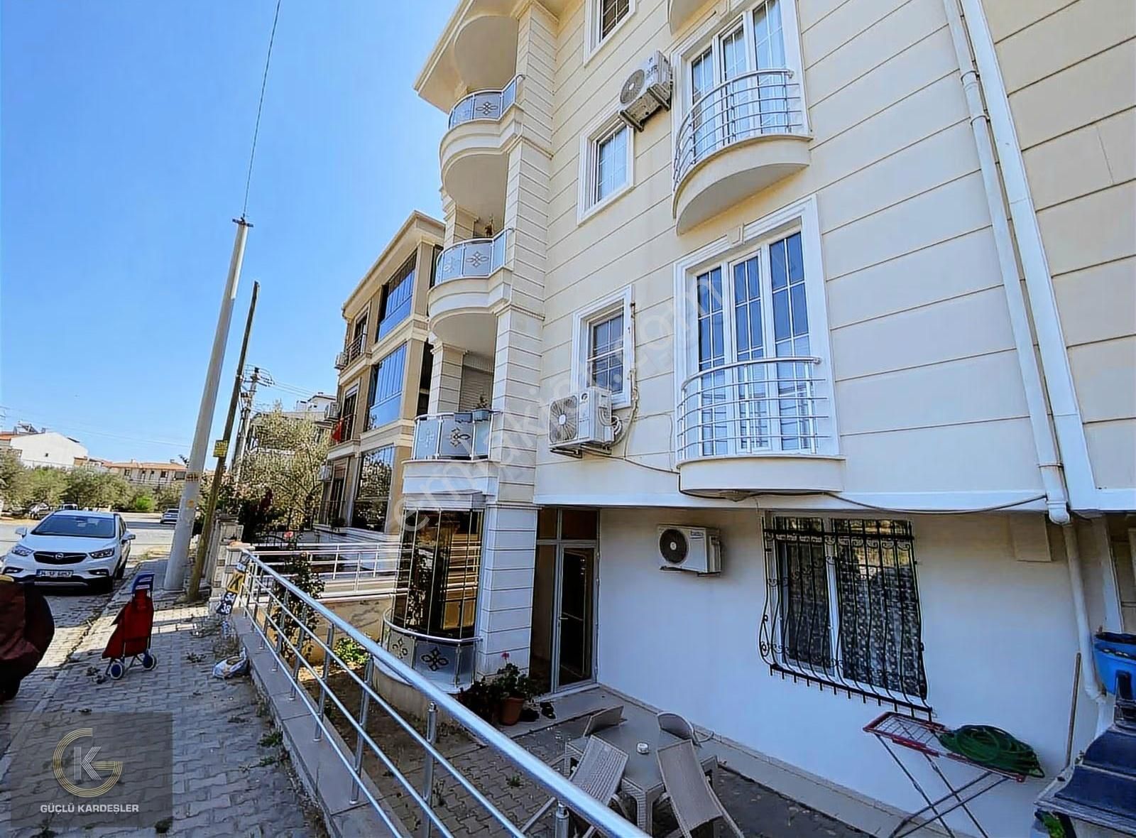 Güçlü Kardeşler Müstakil Bahçeli 2+1 Merkezi Konumda Daire - Görsel 22