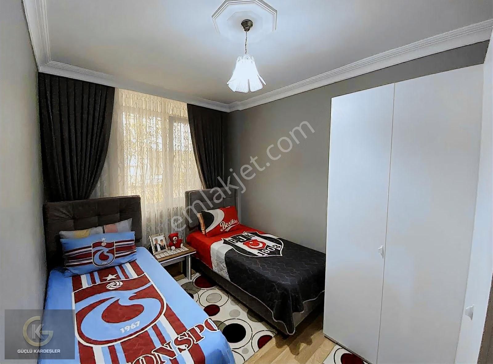 Güçlü Kardeşler Müstakil Bahçeli 2+1 Merkezi Konumda Daire - Görsel 10