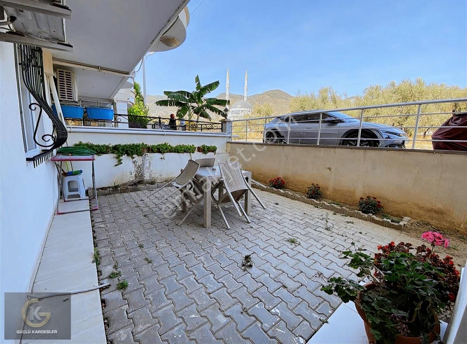 Güçlü Kardeşler Müstakil Bahçeli 2+1 Merkezi Konumda Daire - Görsel 27