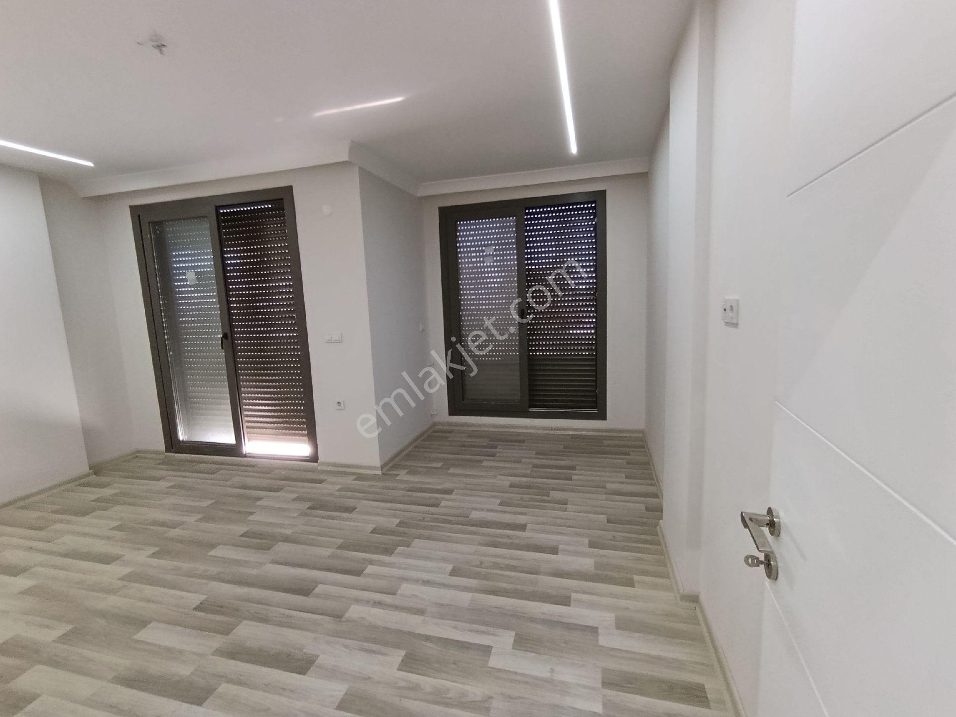 Didim Efeler Mahallesinde Satılık 3+1 Bahçeli Sıfır Yapılmış Denize Yakın Villa Satıyoruz - Görsel 12