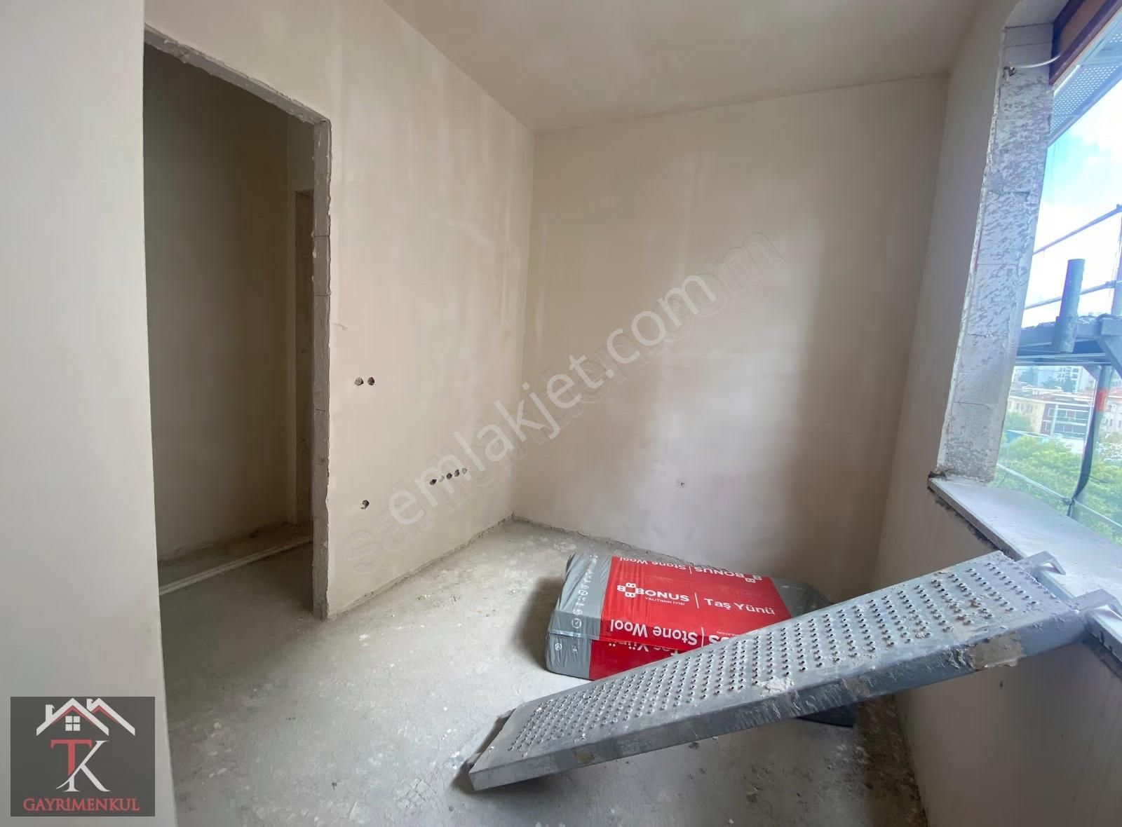 Feneryolunda Tk'dan 90 M² Net Balkonlu 3+1 Lüks Daire - Görsel 6