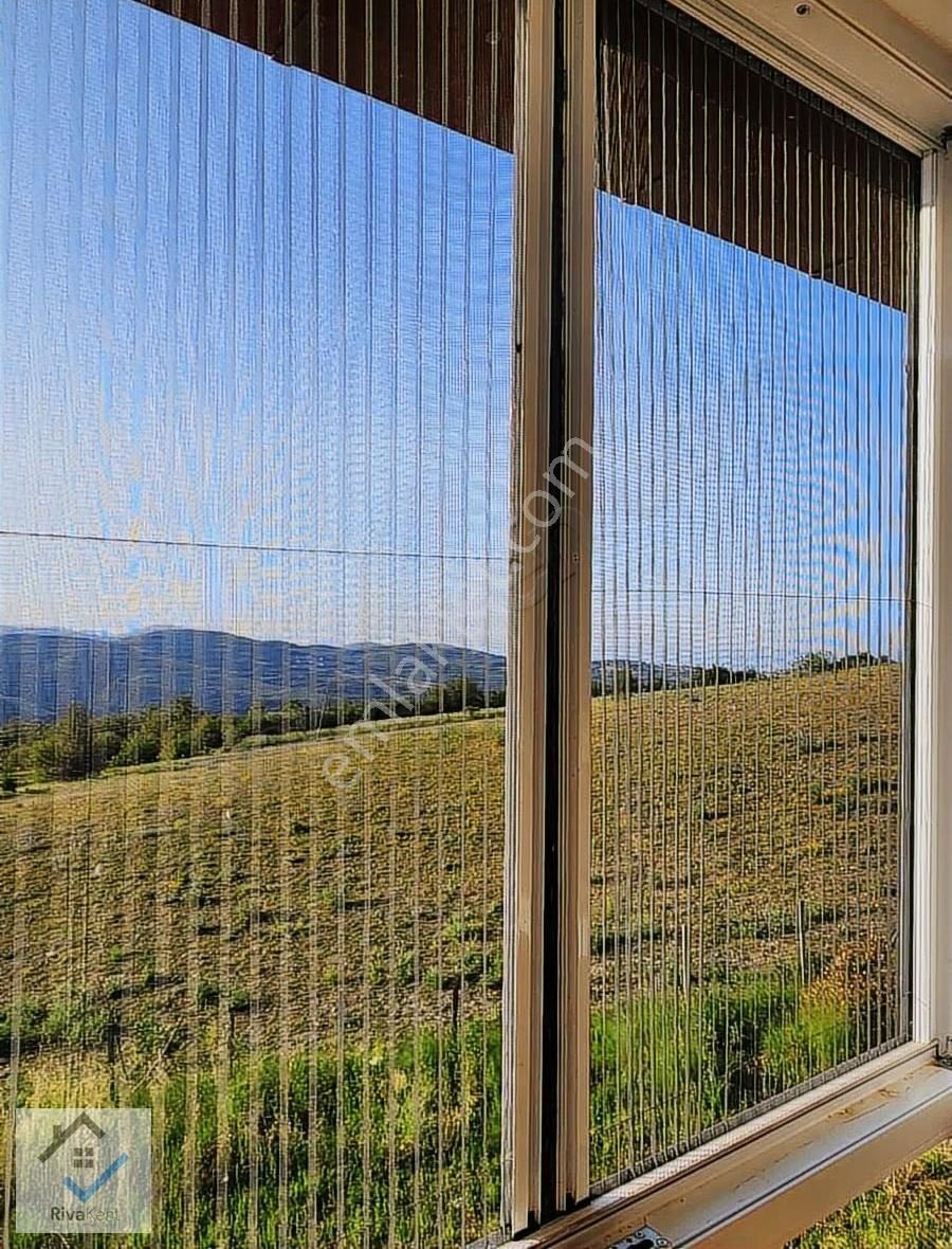 Gürgendağda İçerisinde Evi Olan Takasa Açık 1882 M2 Tarla - Görsel 29