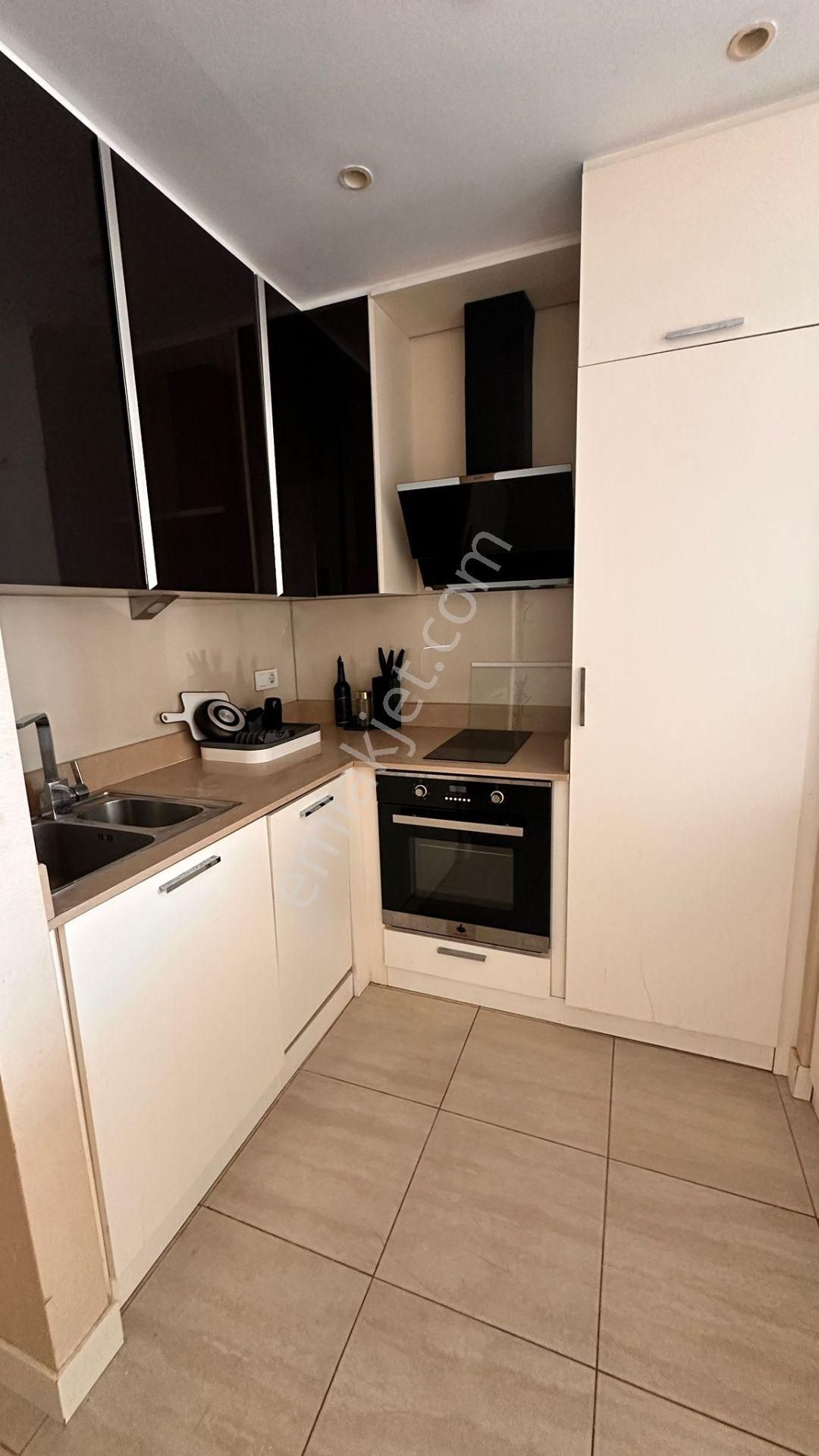 Thor'dan Çiftlikköy'de Kiralık 1+1 Eşyalı Daire - Görsel 10