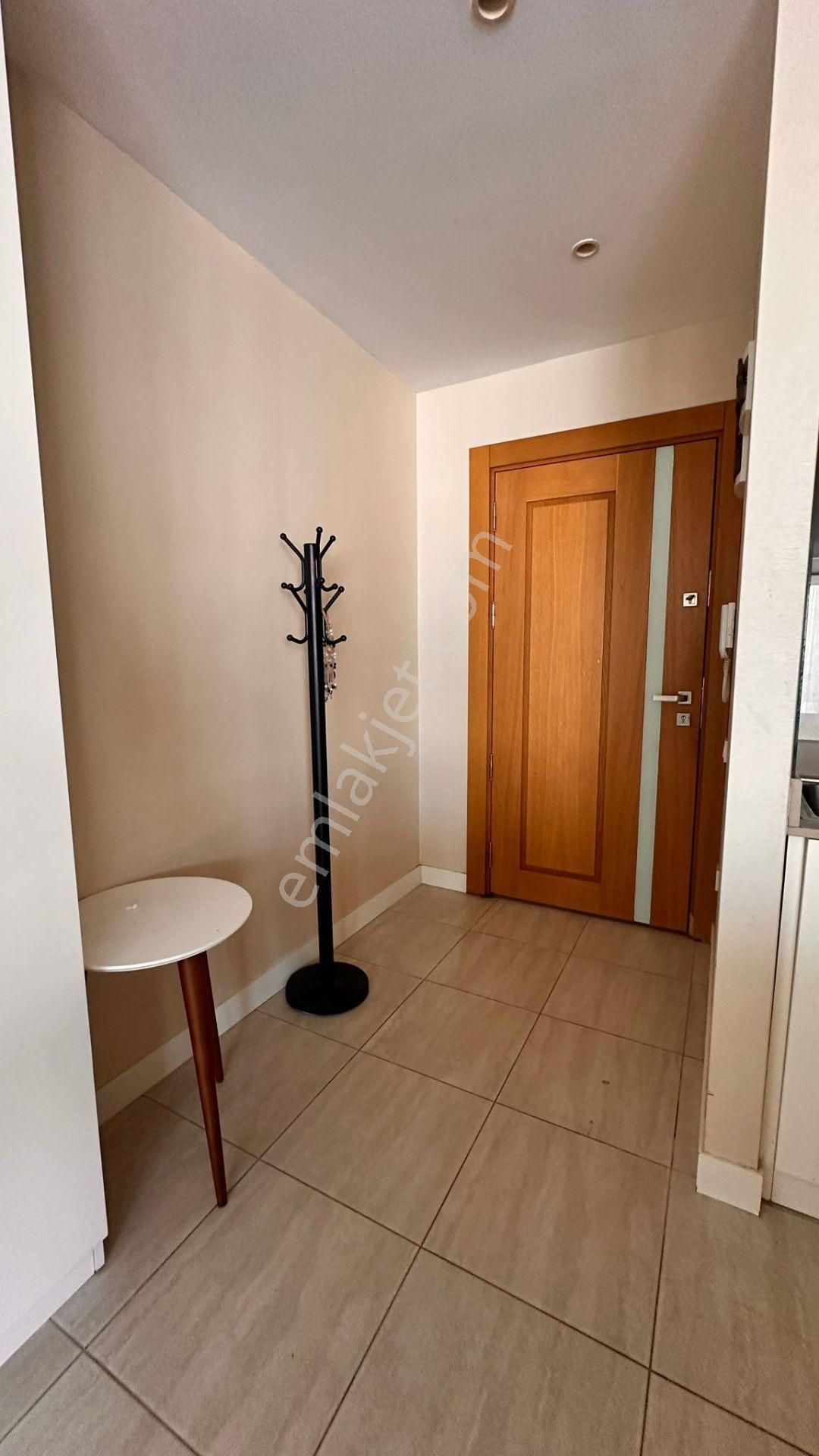 Thor'dan Çiftlikköy'de Kiralık 1+1 Eşyalı Daire - Görsel 8