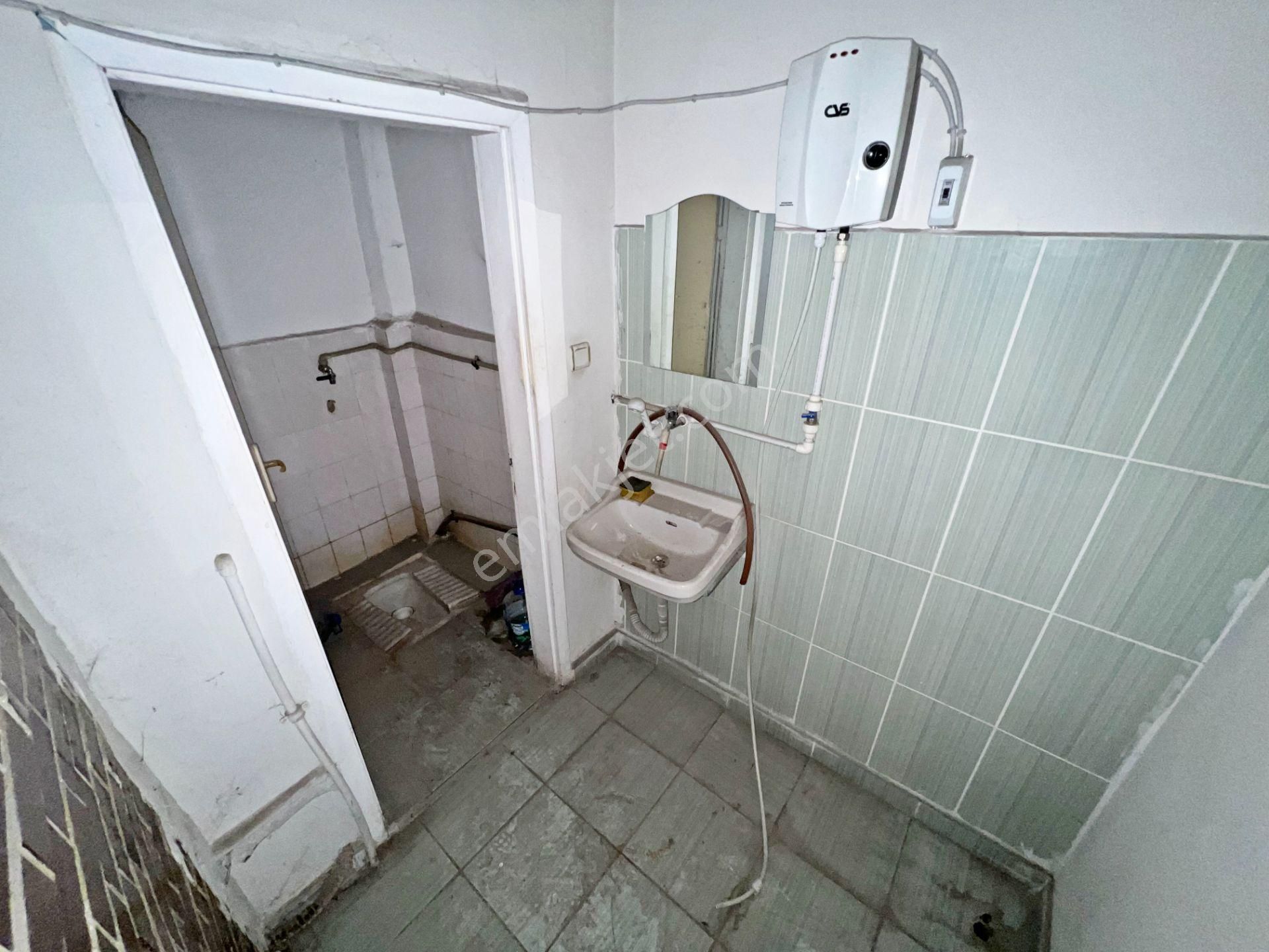 Galeria'dan Basınevleri Göbek'te Kullanım Alanı 65 M² Kiralık Dükkan !!! - Görsel 14