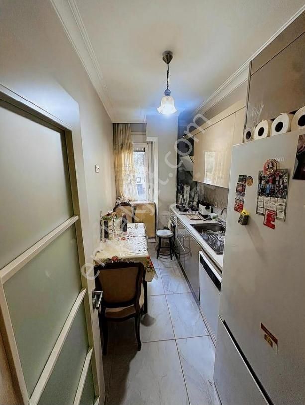 Kozyatağı Şenesenevlerde 2+1 Daire !!!