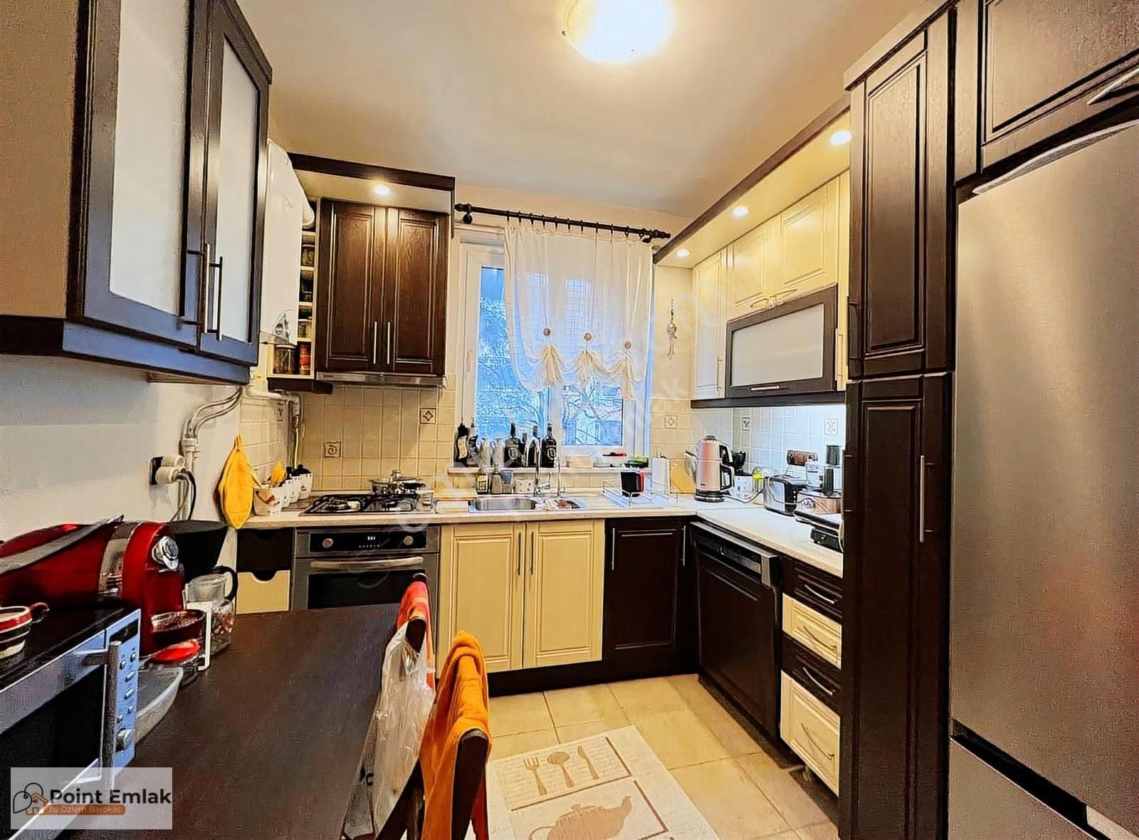 Acıbadem Çakmak Sitesi'nde Eşyalı Kiralık Geniş Aydınlık Daire - Görsel 26