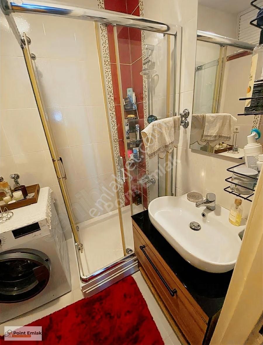 Acıbadem Çakmak Sitesi'nde Eşyalı Kiralık Geniş Aydınlık Daire - Görsel 23