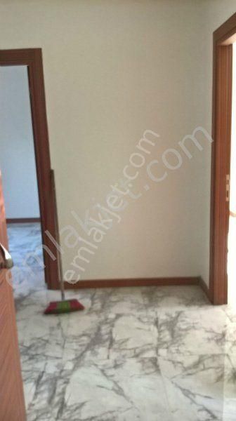 Esenyurt Merkezde Satılık 3. Kat 1+1 Daire - Görsel 6