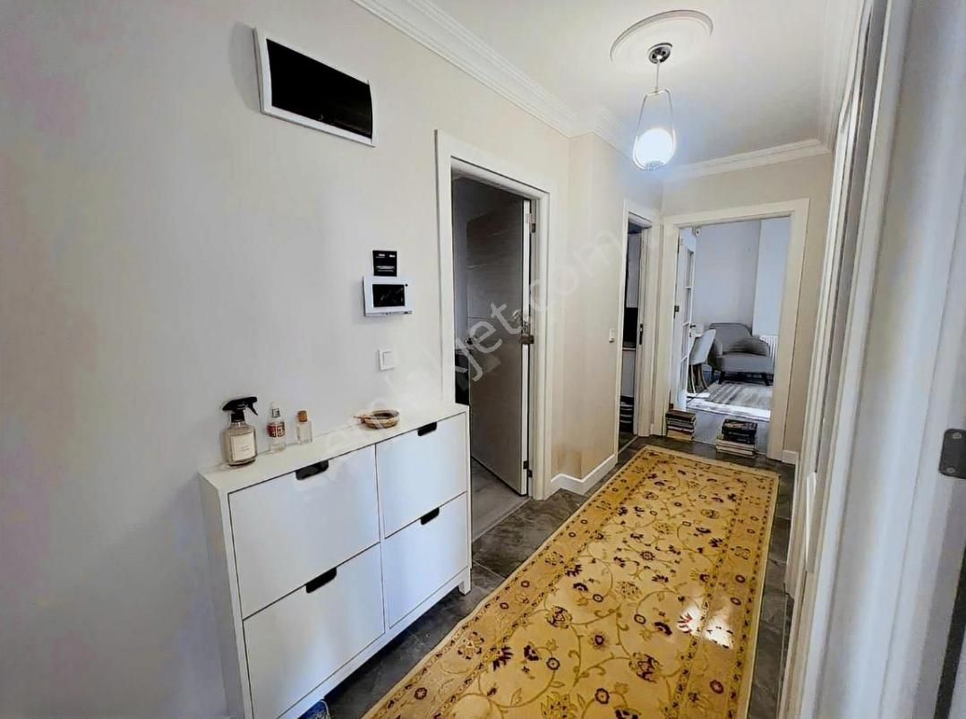 19 Mayıs Mahallesinde 3 Cepheli, Balkonlu, Yeni Binada 2+1 ! - Görsel 9