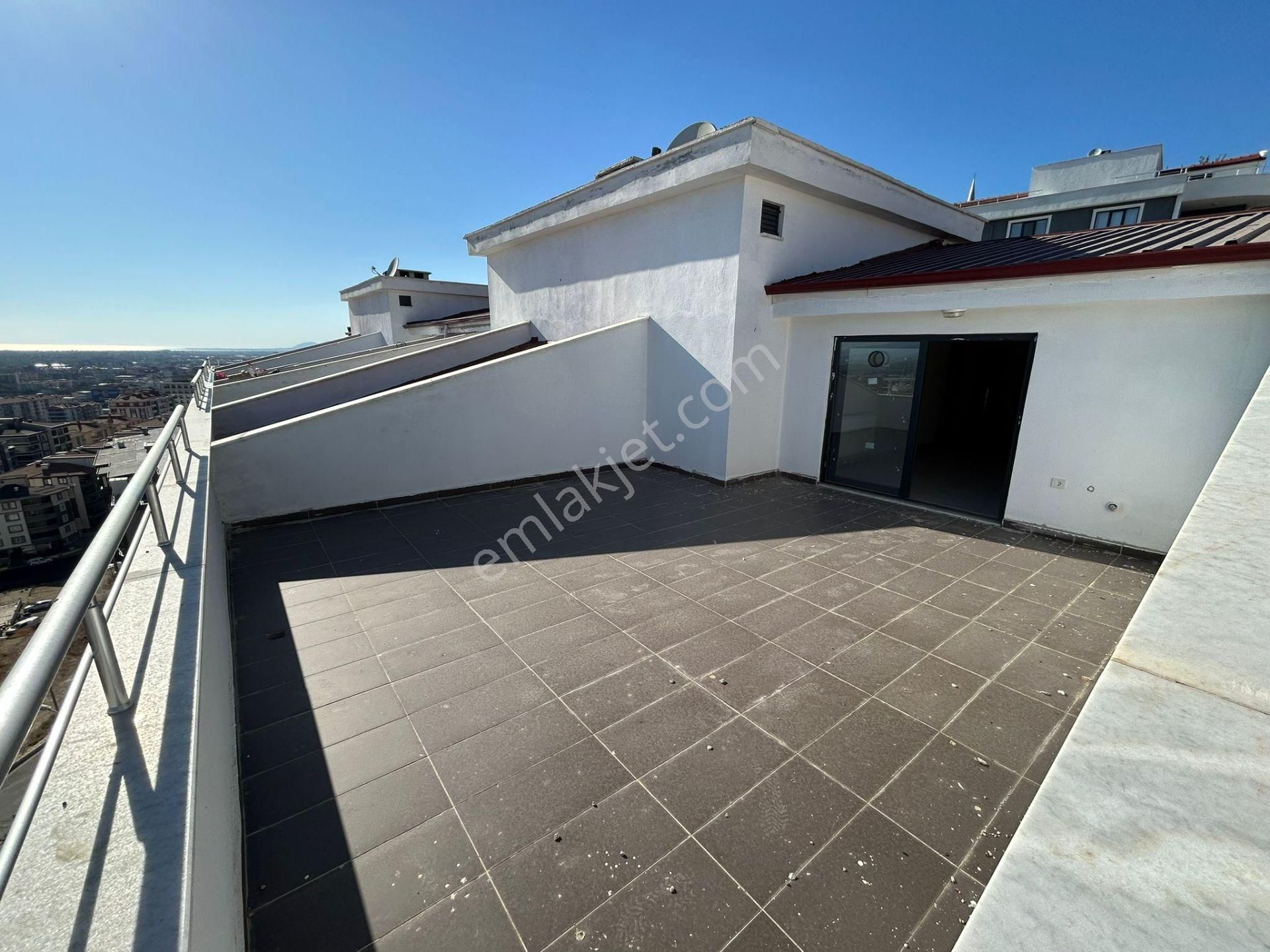 Yükselden Satılık Atatürkte Full Panoramik Manzaralı Geniş 4+1 Dubleks - Görsel 11