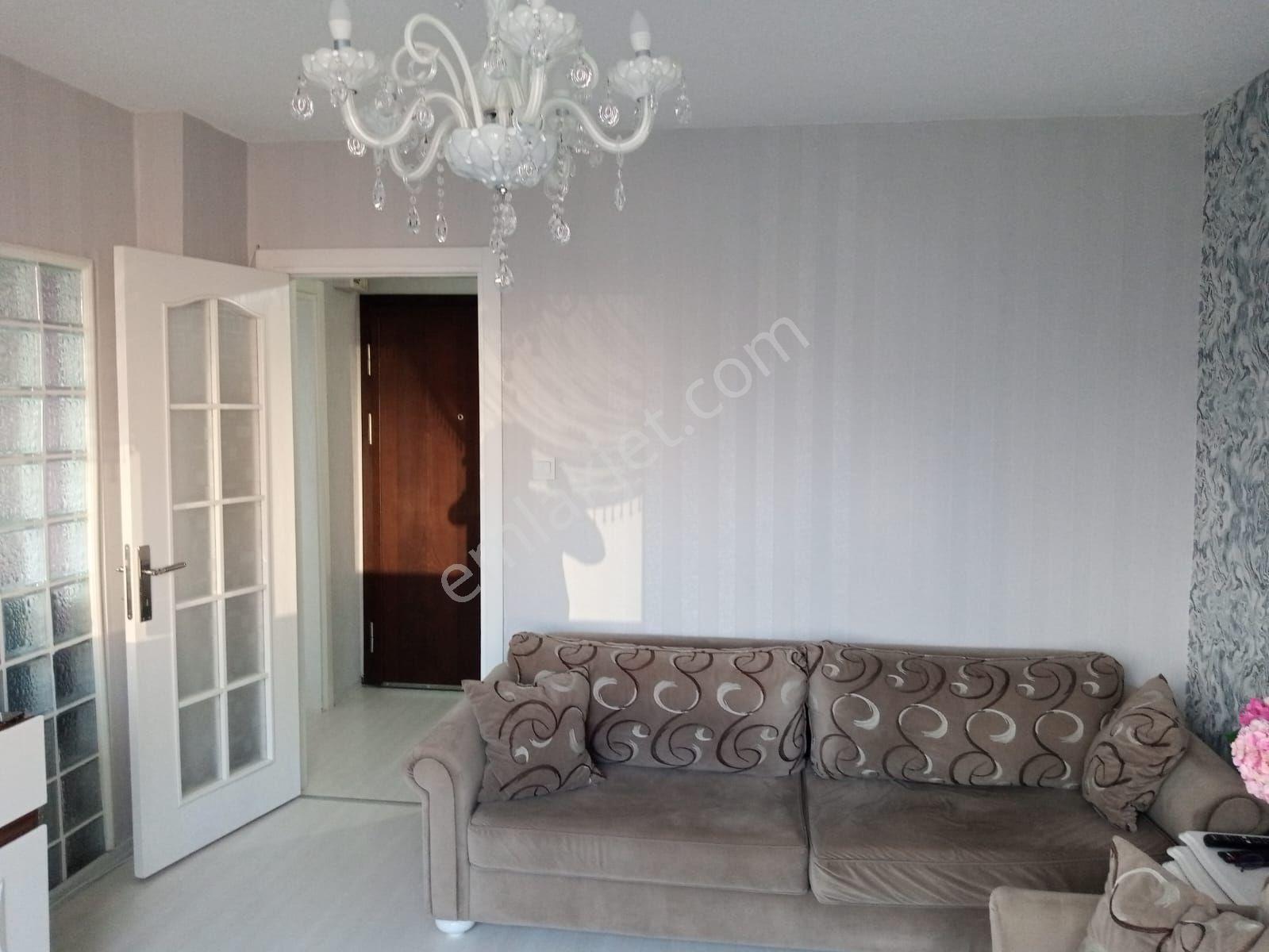 Beylikdüzü Büyükşehir Konutlarında Satılık Tadilatli 2+1 Daire - Görsel 5