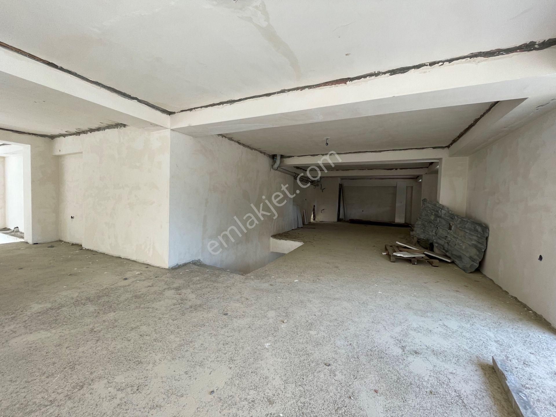 Bahçelievler Cadde Üzerinde Kurumsala 400m2 Sıfır Dükkan - Görsel 6