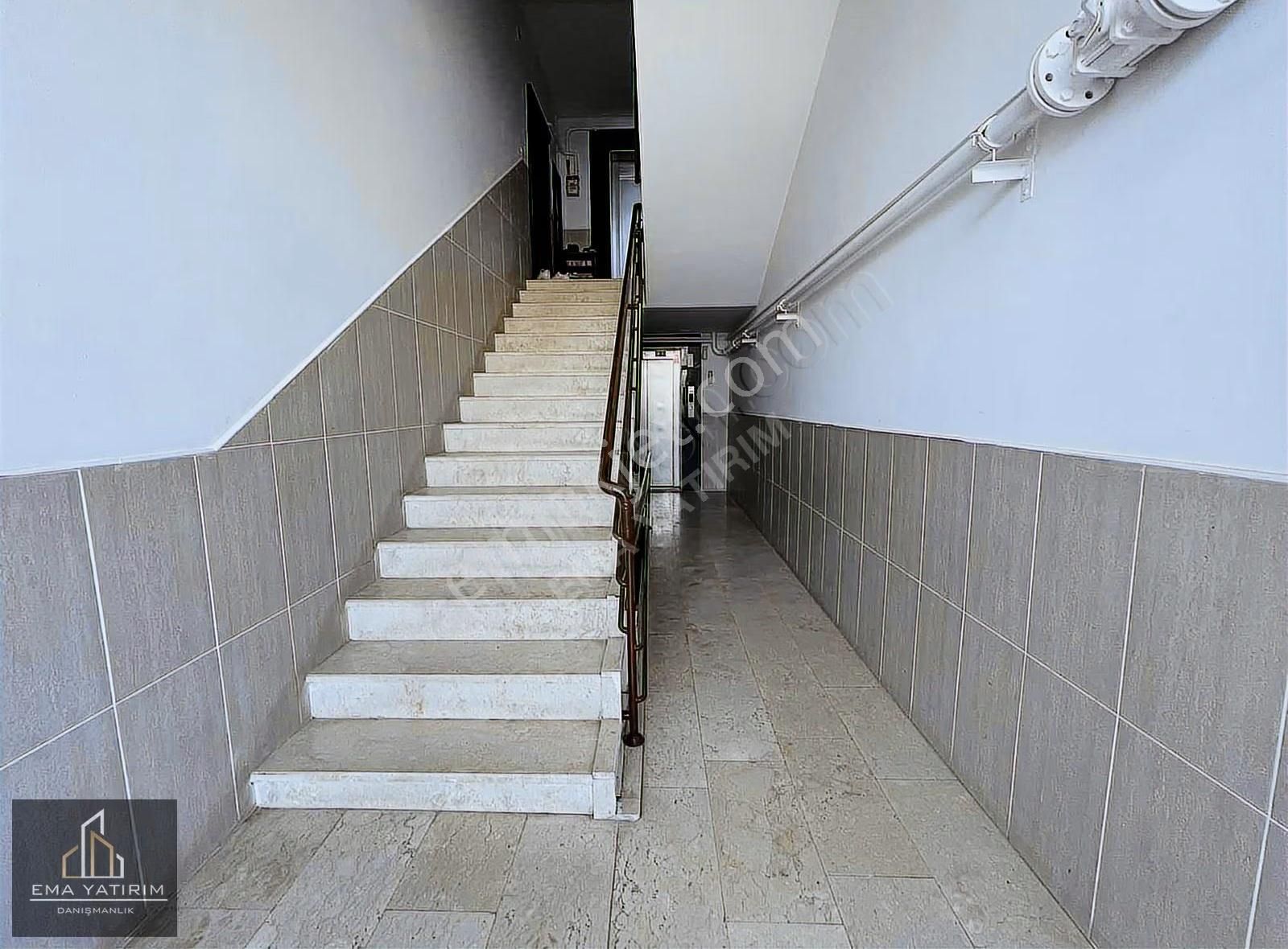 [ema] Ç.çıra Mah. Pnrmk Şehir Manzaralı Bakımlı Temiz Daire - Görsel 30