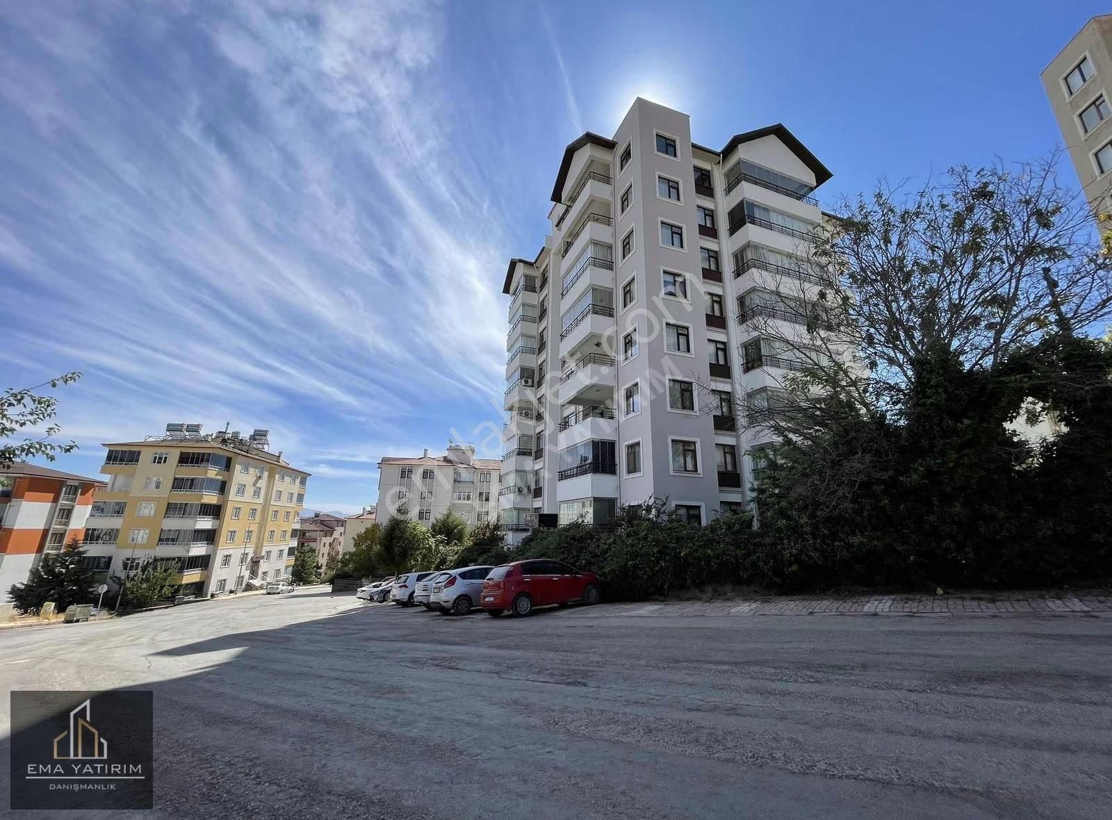 [ema] Ç.çıra Mah. Pnrmk Şehir Manzaralı Bakımlı Temiz Daire - Görsel 9
