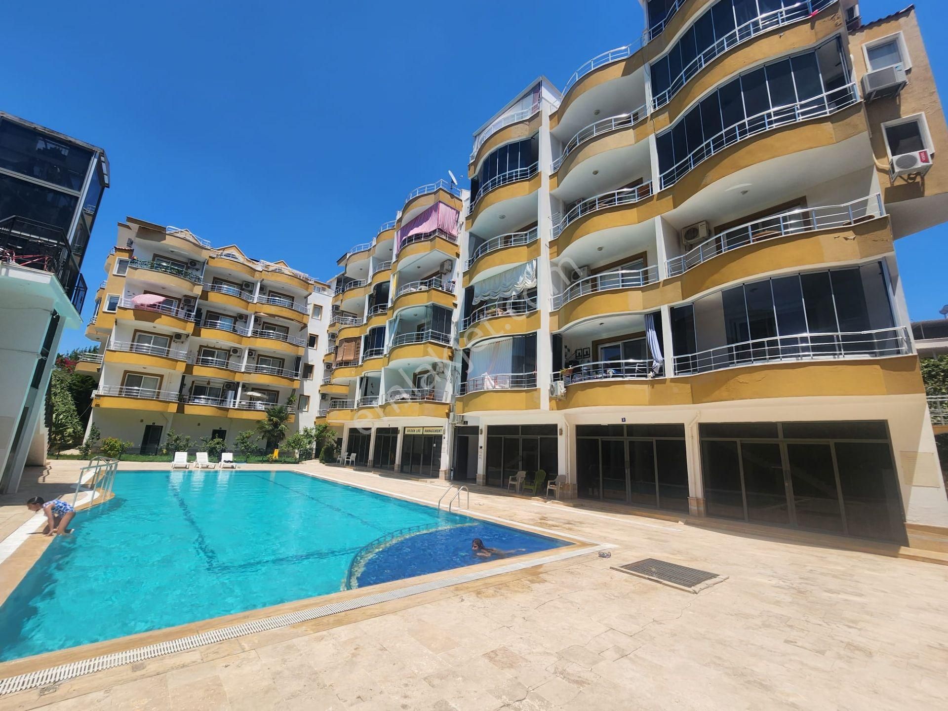 Didim Çamlık Mahallesinde Denize 300 Metre Havuzlu Site İçinde Eşyalı Satılık 2+1 Daire - Görsel 4