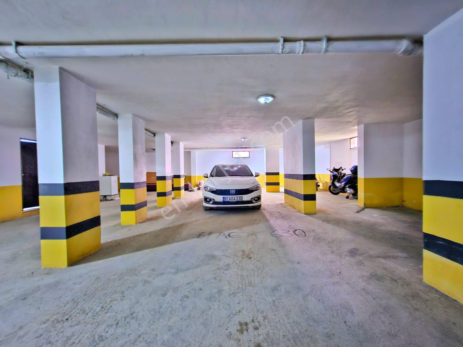 ▶ ▶ Akçay Körfez'den Kapalı Otoparklı Sıfır Satılık 1+1 Modern Daire - Görsel 4