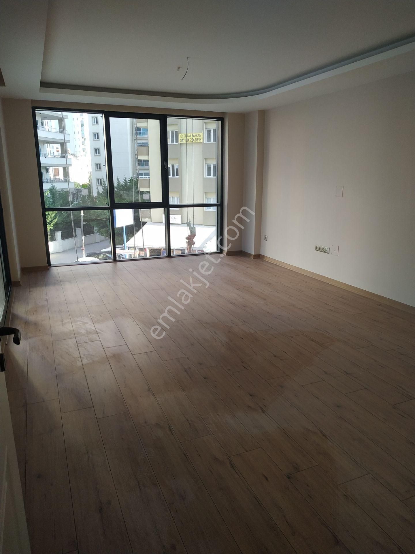 Barajyolunda Kapalı Otoparklı Güvenlikli 3+1 Kapalı Mutfaklı Ebeveyn Banyolu Lüks Daire - Görsel 18