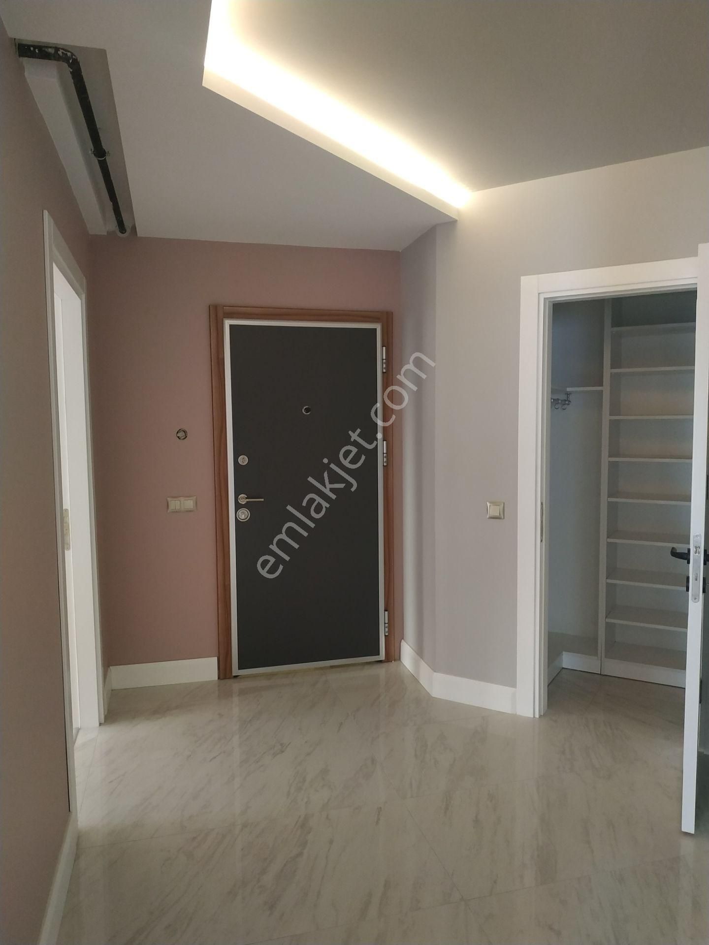 Barajyolunda Kapalı Otoparklı Güvenlikli 3+1 Kapalı Mutfaklı Ebeveyn Banyolu Lüks Daire - Görsel 22