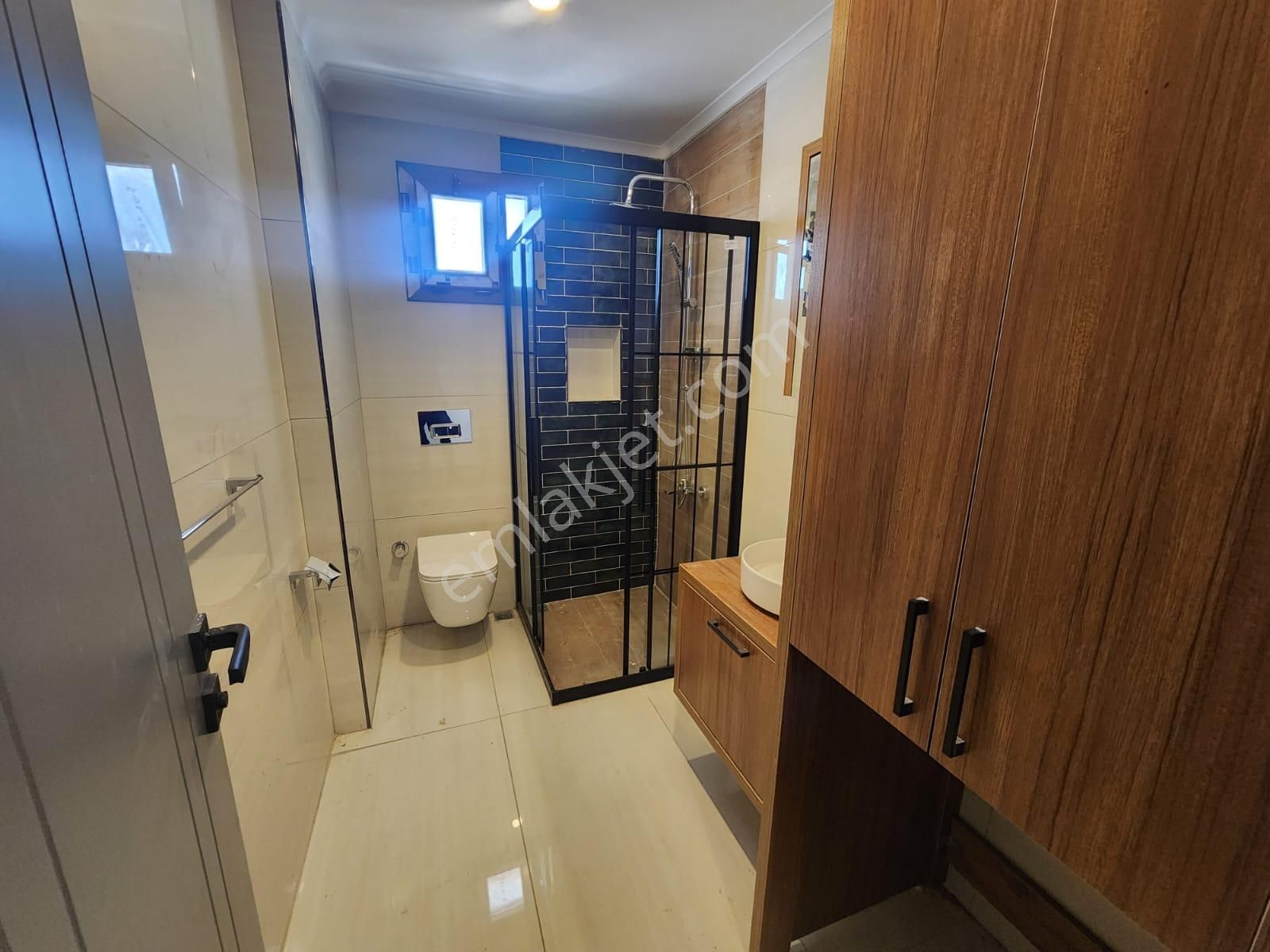 Didim Altınkum Mahallesinde Deniz Manzaralı Ve Denize Sadece 50 Metre Sıfır 2+1 Lüks Satılık Daire - Görsel 9
