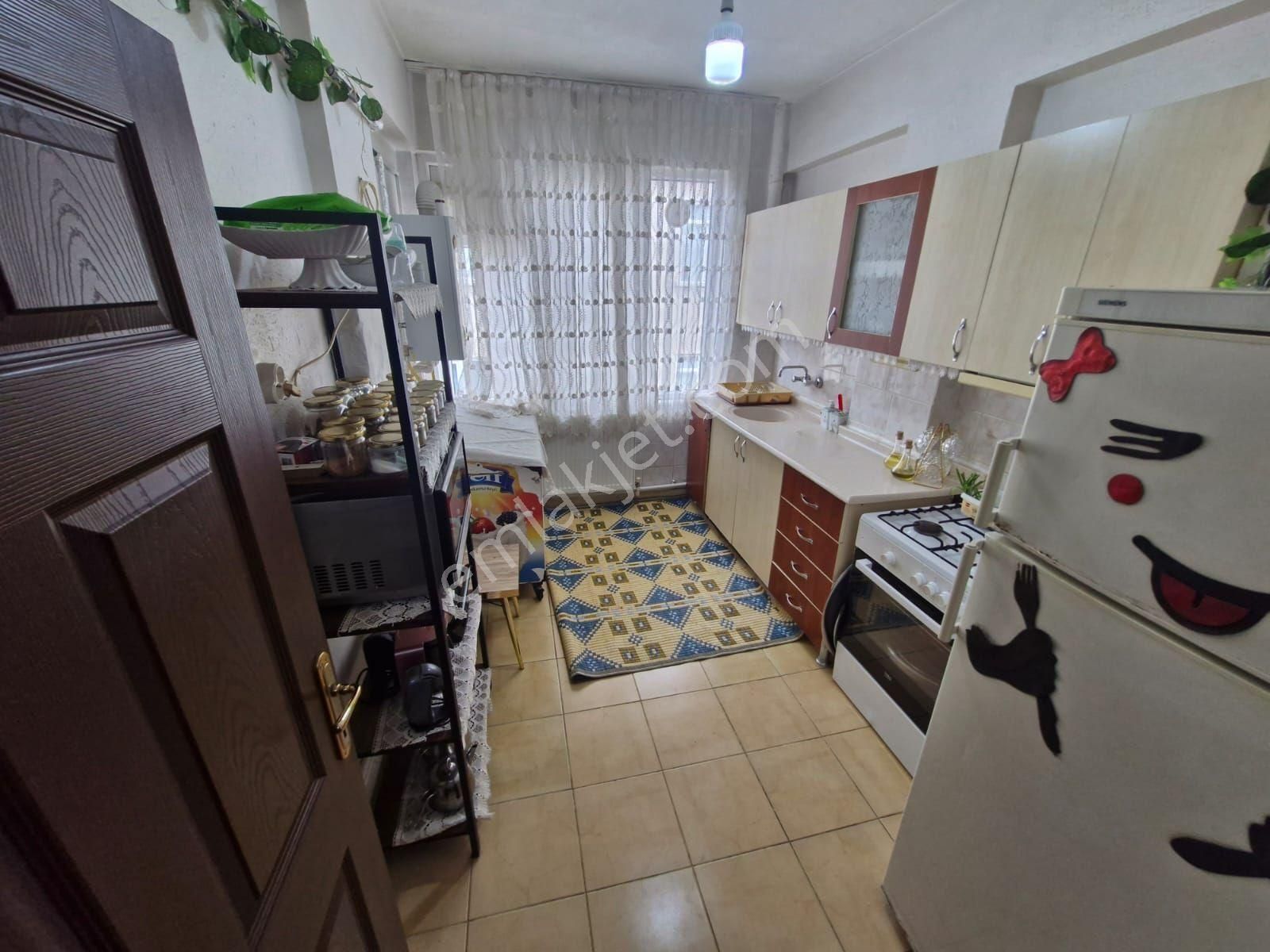 Fevzi Çakmak Mahallesinde Satılık 3+1 Daire