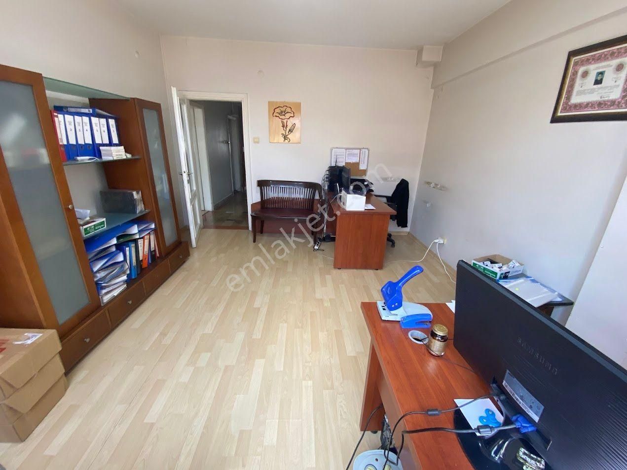 Şişli Fulya Ortaklar Cad. Bahçeler Sok. 150m2 Ofise-konuta Uygun - Görsel 11