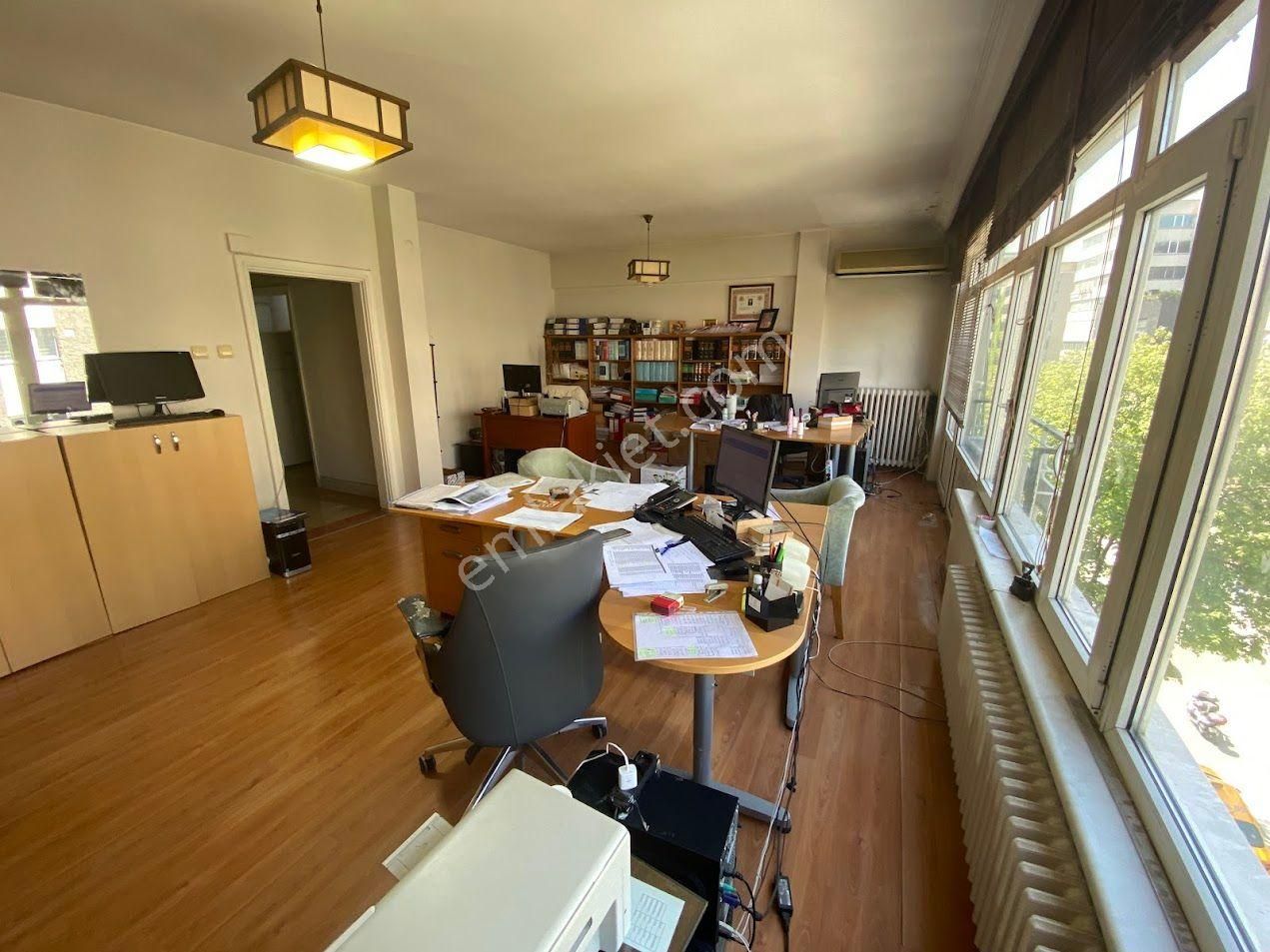 Şişli Fulya Ortaklar Cad. Bahçeler Sok. 150m2 Ofise-konuta Uygun - Görsel 3